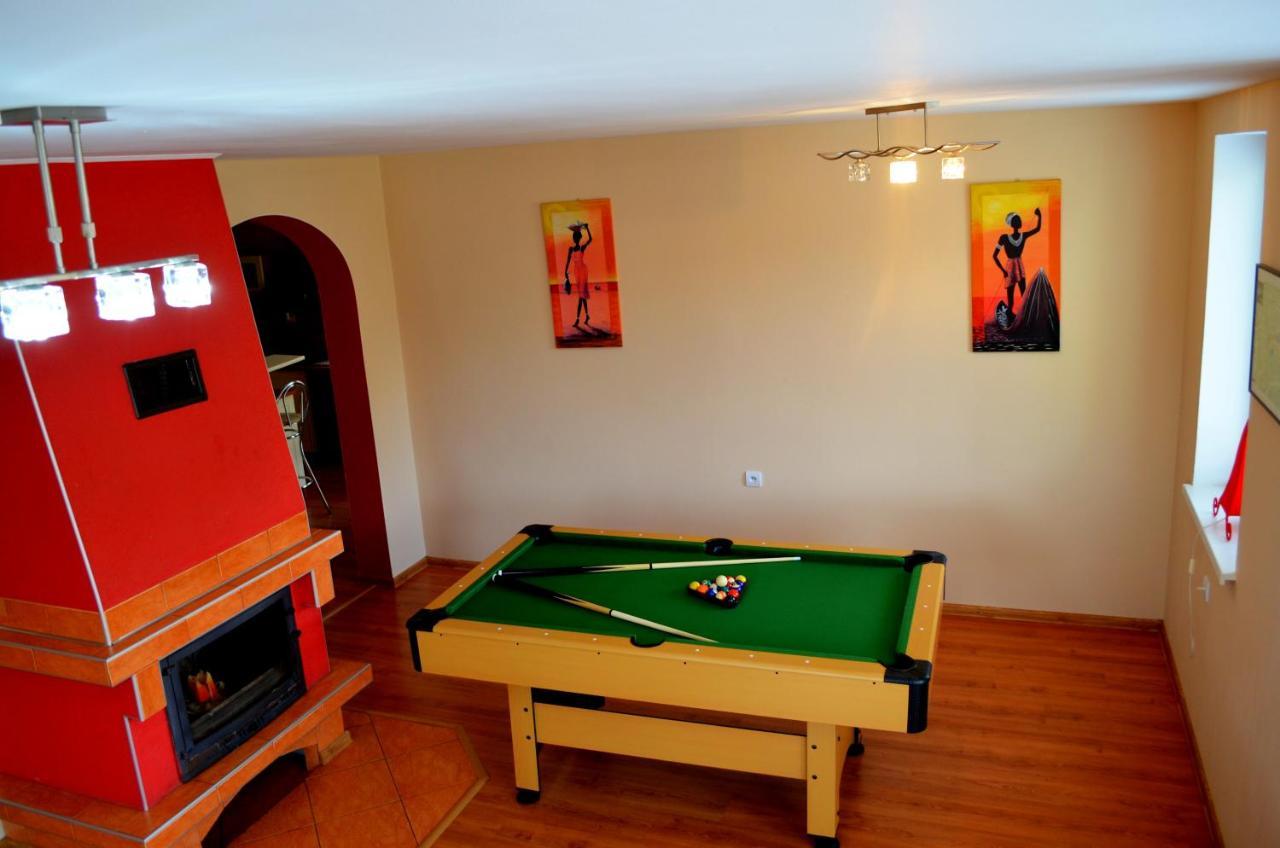Apartmany Riviera A Chalupa Riviera Liptov, Bešeňová Exteriör bild